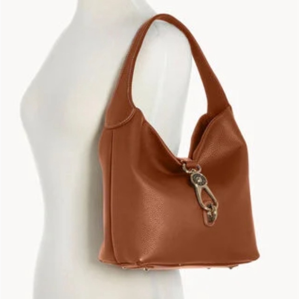Dooney &‎ Bourke Pebble Grain Small Logo Lock Sac